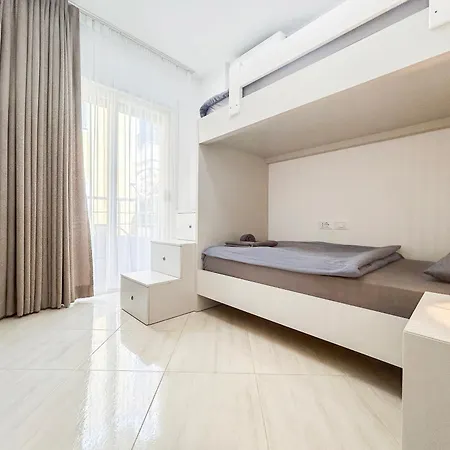 Comfort 1121 Apartment