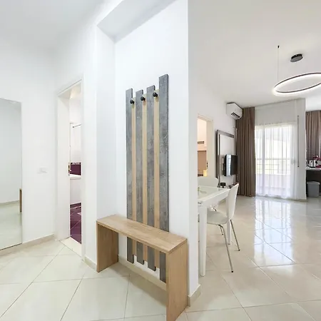 Comfort 1121 Apartment